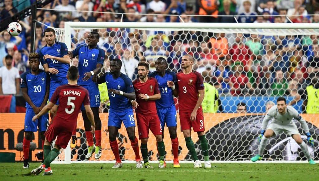 France-Portugal : Dans Les Pages Anciennes