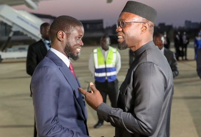 Sénégal : 90 milliards De F CFA Pour Les Bourses Une Charge Difficile Pour Le Duo Faye-Sonko ?