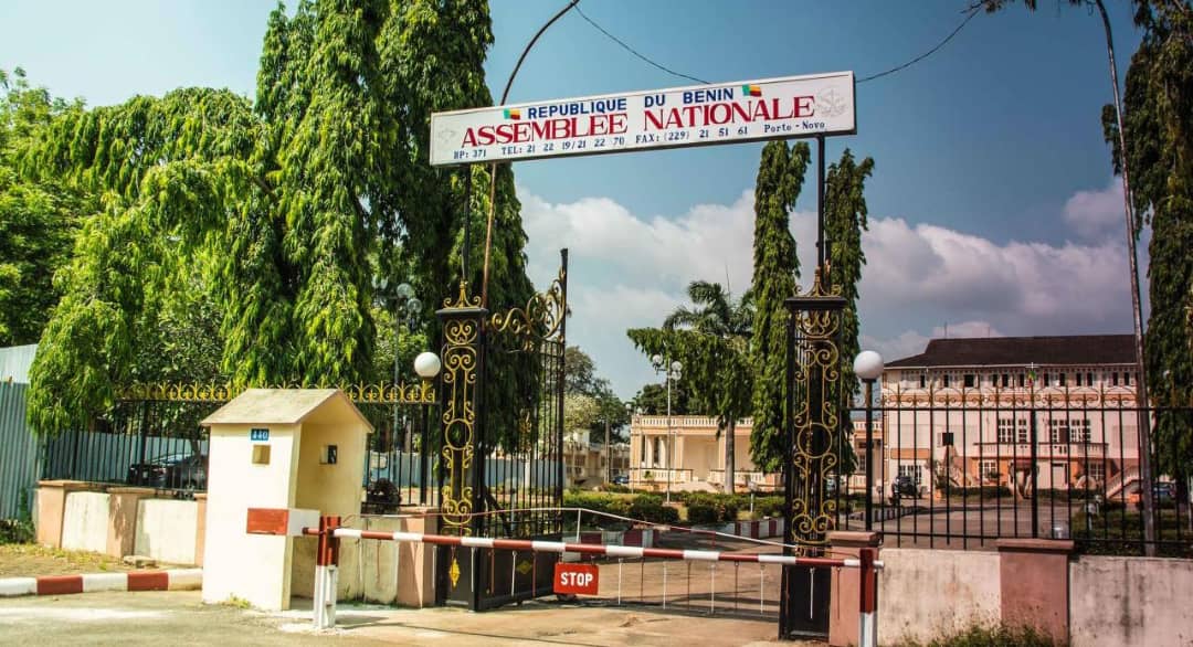 Bénin/Assemblée nationale : Parti Les Démocrates, Six Démissions, Six Sièges Perdus (Que Dit L'article 17 De La Constitution)