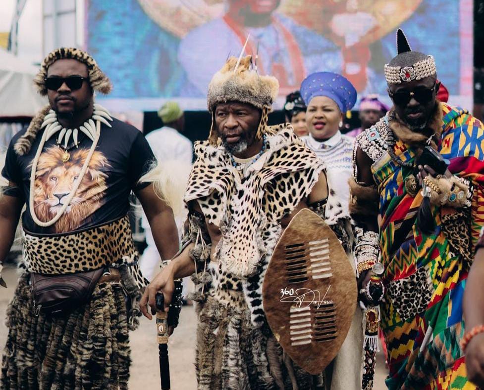 Africa/Black Notebook In One Of The Great South African Royalties: Read The Message Of Condolences From His Majesty Guide Bamba Of Mali
